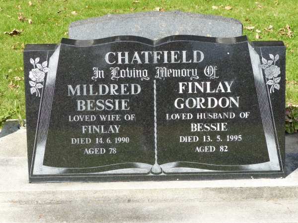 CHATFIELD Finlay Gordon 1913-1995 grave.jpg